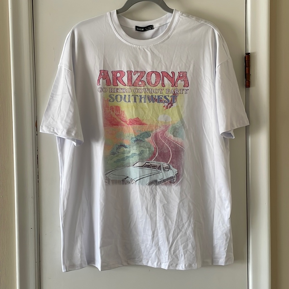 SHEIN Graphic Tee